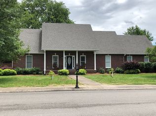 1702 Pennington Dr, Murfreesboro, TN 37129