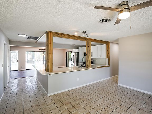 4th image of 2607 Bahia Road