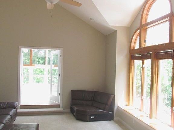 Step-down formal lounge