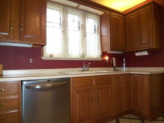 2nd image of 2369 N 86th St