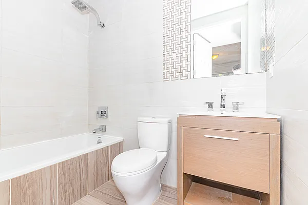 Rented by MySpaceNYC | media 78