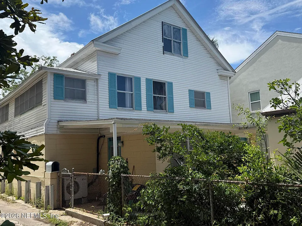 30 Cordova St