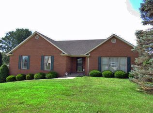 517 Spring Crest Dr, Somerset, KY 42503