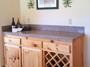 10303 Briar Cir, Truckee, CA 96161