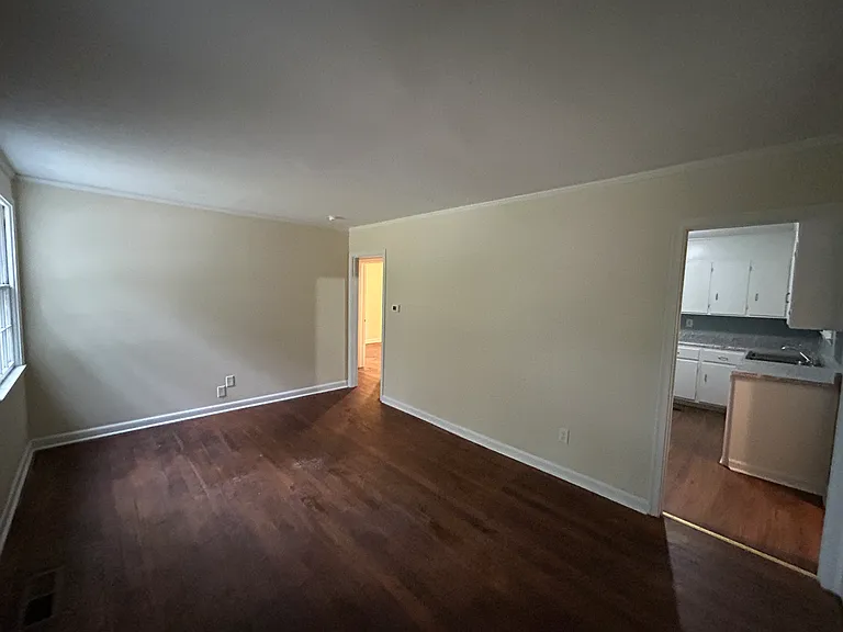 3221 Atkins Dr — Photo 18