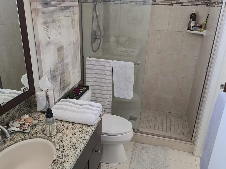 1151 Oakfair Ln — Photo 3