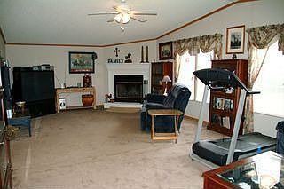 2nd image of 15800 Roland Dr