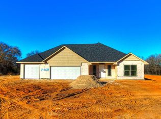 29168 Osage Hills Dr, McLoud, OK 74851