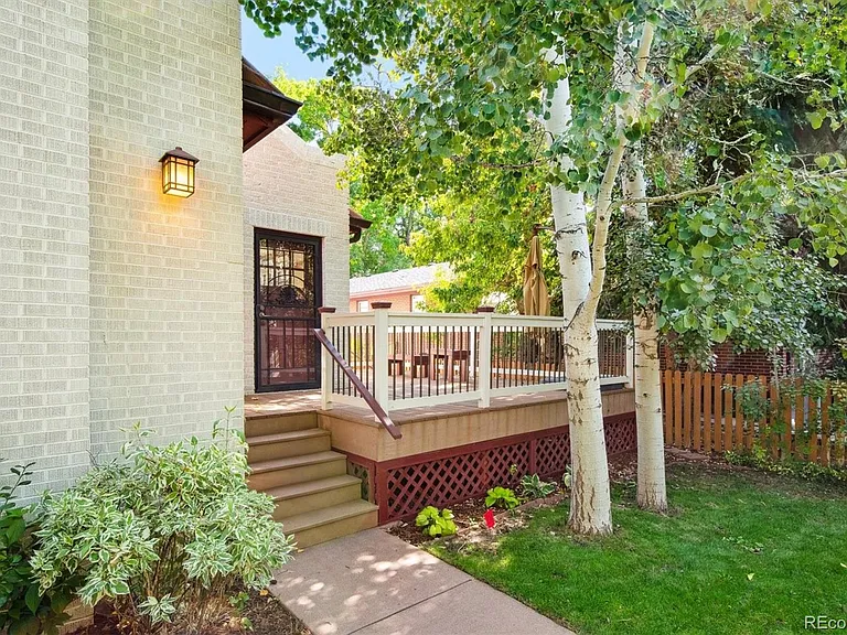 2327 S Columbine St — Photo 27