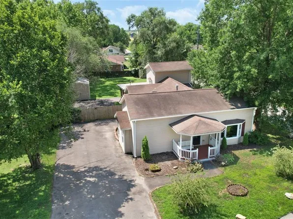 110 W 2nd St S, Wright City, MO 63390