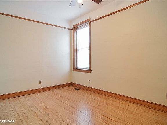 4th image of 3714 W Cullom Ave APT 3