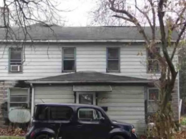 704 Harbor St, New Castle, PA 16101