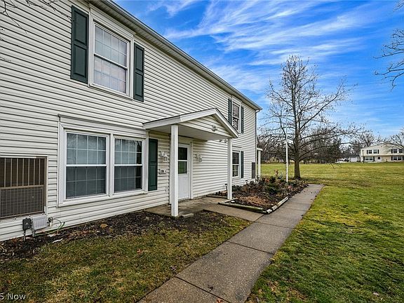 2nd image of 126 Ivy Hill Ln #A-2