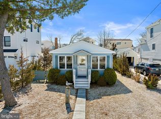 238 W 13th St, Ship Bottom, NJ 08008