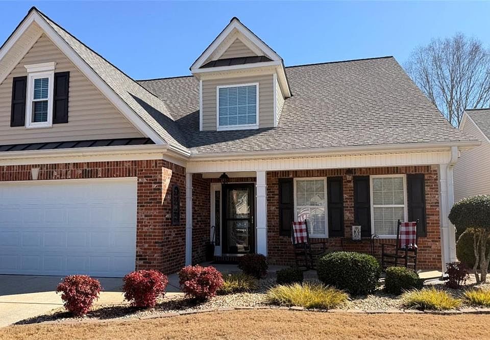 1st image of 79 Blakewood Ct