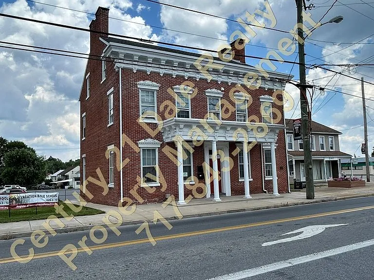 5 N Main St — Photo 22