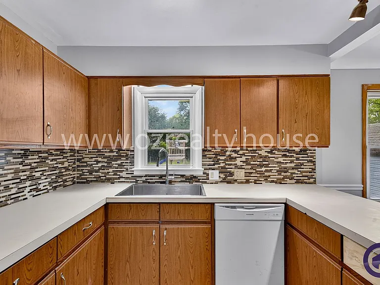 3226 N McCord Rd — Photo 9