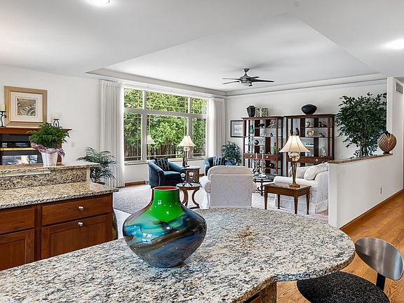 702 Linwood Ave, Stevens Point, WI 54481 | MLS #22231781 | Zillow