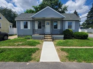 423 Harrington Ave, Warwick, RI 02888