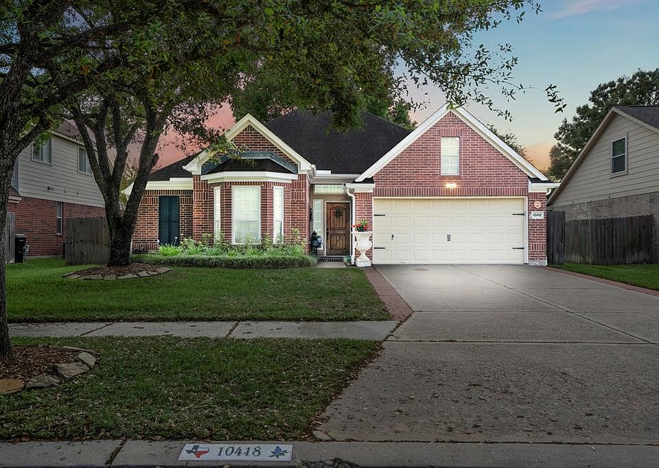 1st image of 10418 Sequoia Pass Ct