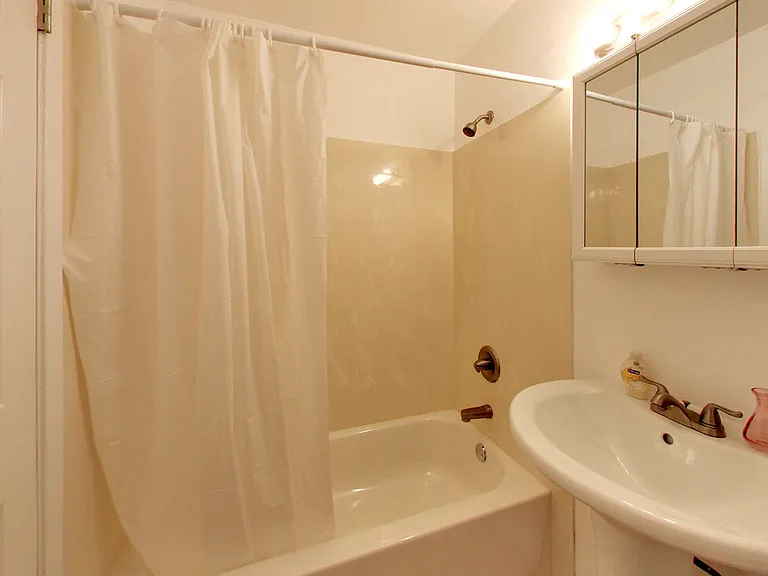 The Post Apartments — Photo 22