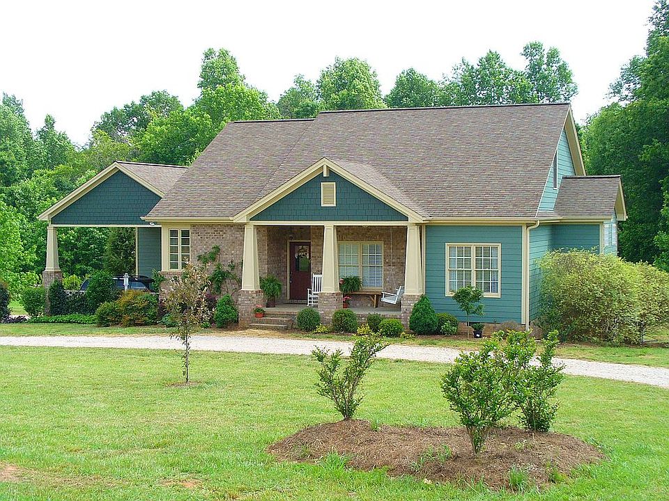 Beautiful 1.93 acre lot within the gates of Glorious Hasentree