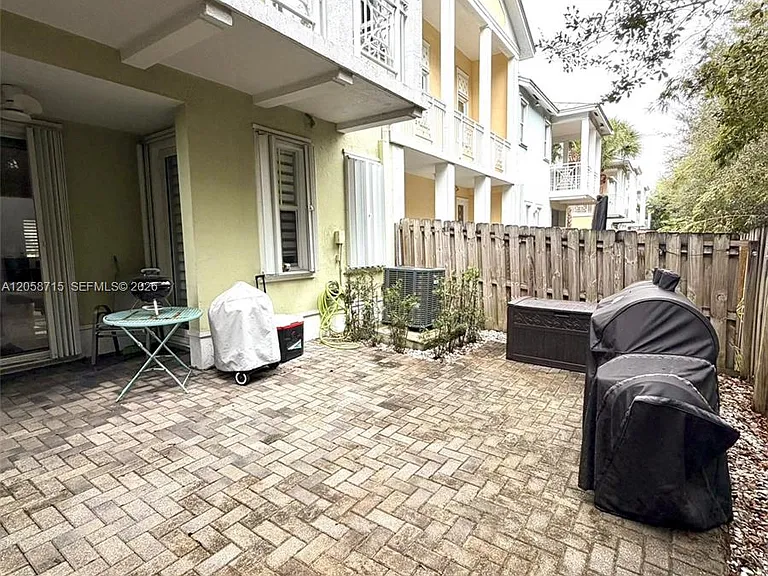 10780 NW 74th Ln #10780 — Photo 56