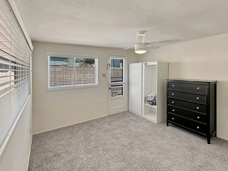 77 N Lima St — Photo 5