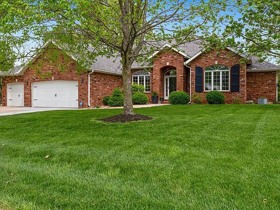 3rd image of 3113 Winged Foot Drive