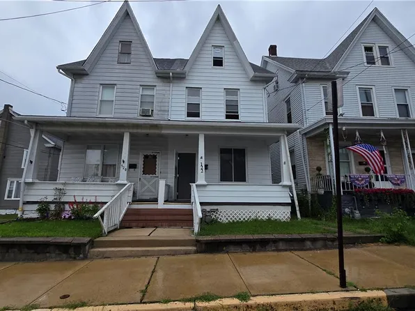 122 N 4th St, Lehighton, PA 18235