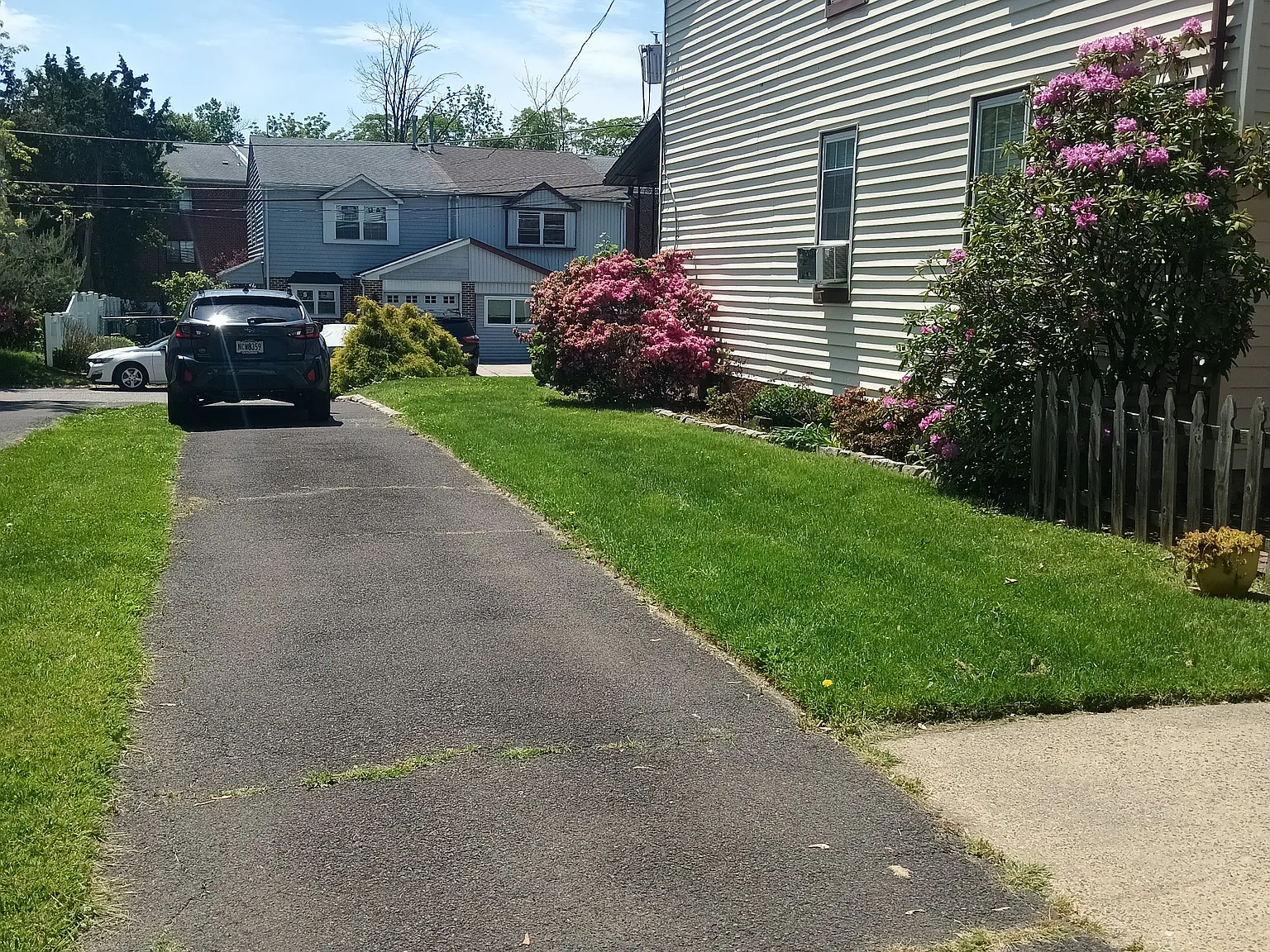 3 bed, 1.5 bath, 1800 sqft, $2,580 — Photo 2