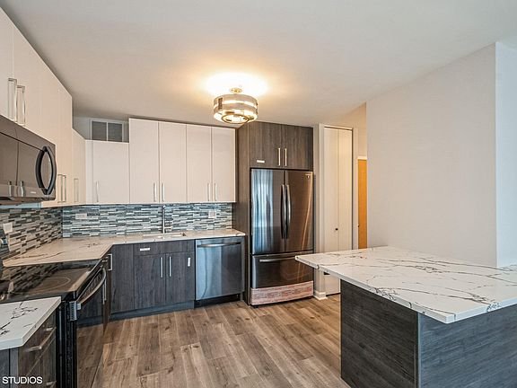 4th image of 211 E Ohio St APT 2309