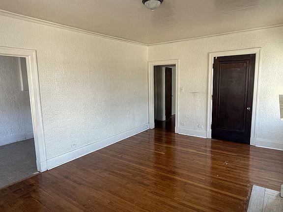 2nd image of 403 N 4th St #11