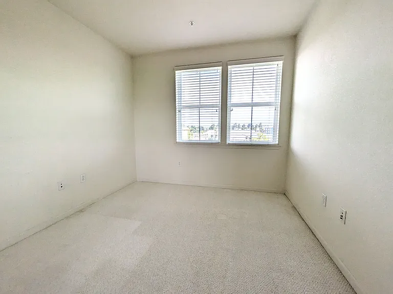 600 S Abel St #316 — Photo 6