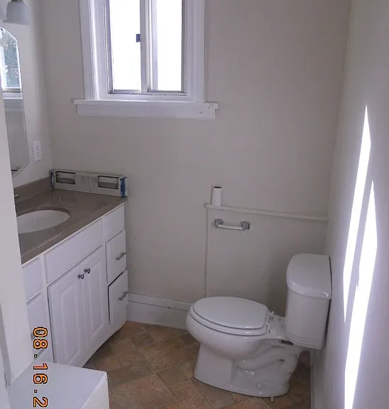 Woodlawn — Photo 3