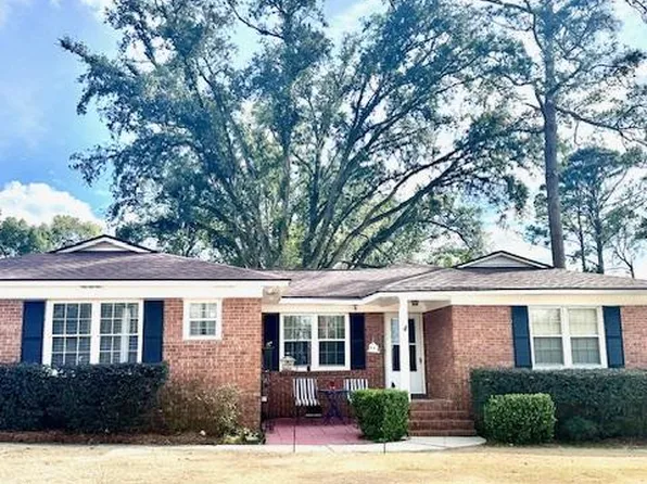 2219 Riverside Dr, Valdosta, GA 31602