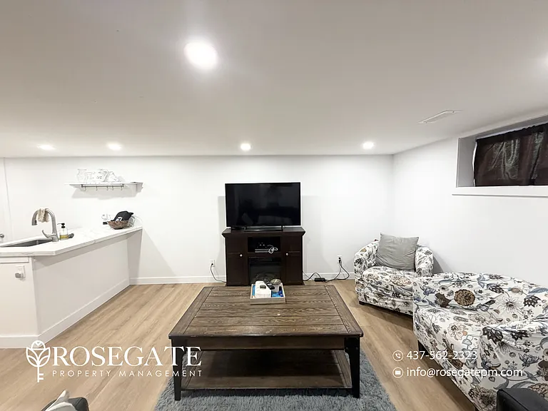 35 Chelsea Rd #2 — Photo 6