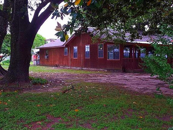 3rd image of 15281 Kilbourne Hwy