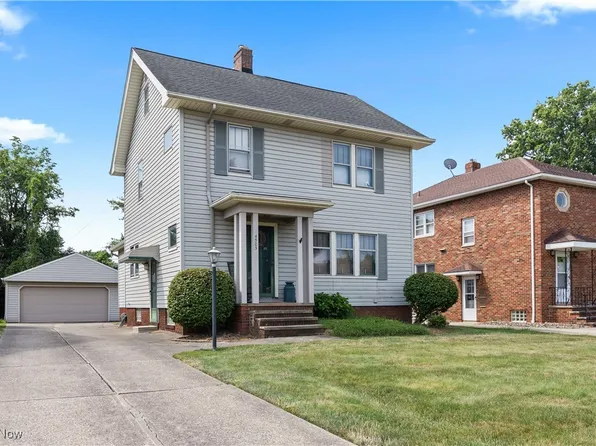 4503 Forestwood Dr, Parma, OH 44134