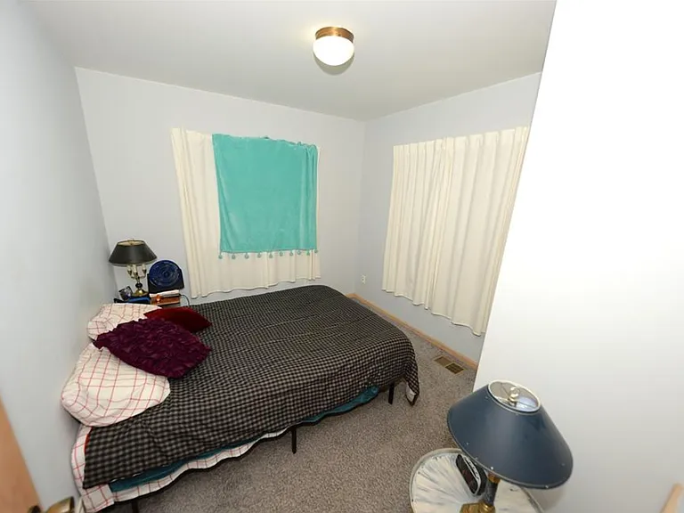 280 Hutton St — Photo 5