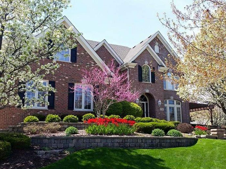 1st image of 17160 Deer Run Dr