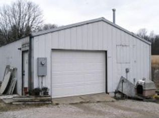 2310 S Old Clifty Rd, Bloomfield, IN 47424