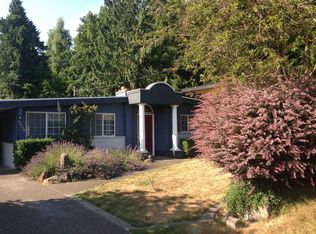 3809 NE 96th St, Seattle, WA 98115