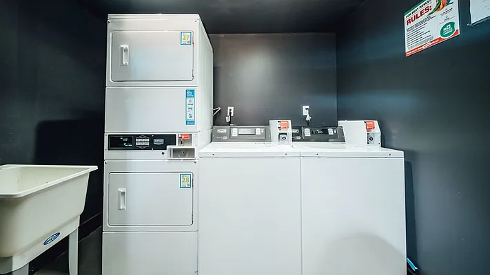 Rented by Nooklyn NYC LLC | media 39