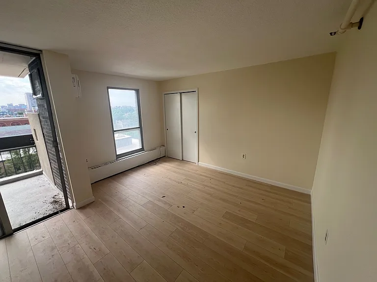 873 Massachusetts Ave — Photo 9