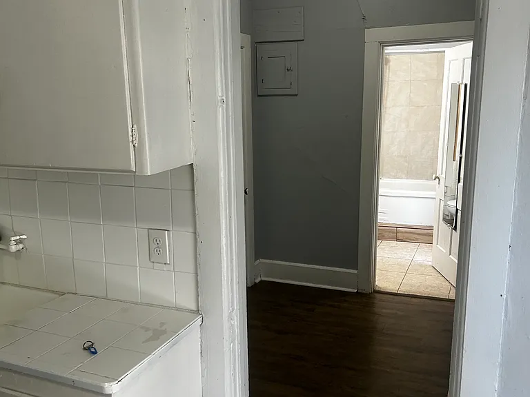 1522 S 29th St #2 — Photo 6