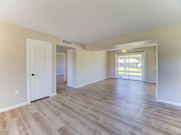 4th image of 10007 W Shasta Dr