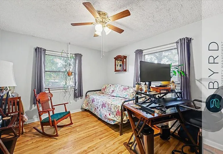 3708 Grandel Dr — Photo 25