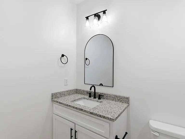 406 Cheyenne Ct — Photo 40