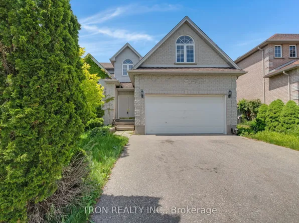 505 Yorkshire Dr, Waterloo, ON N2T 2V1